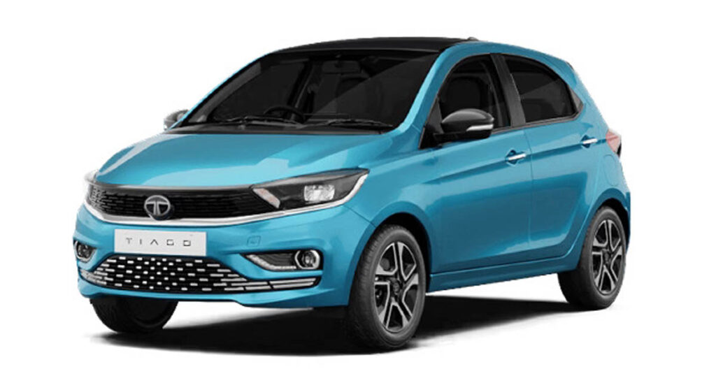 Tata Tiago on road price in delhi